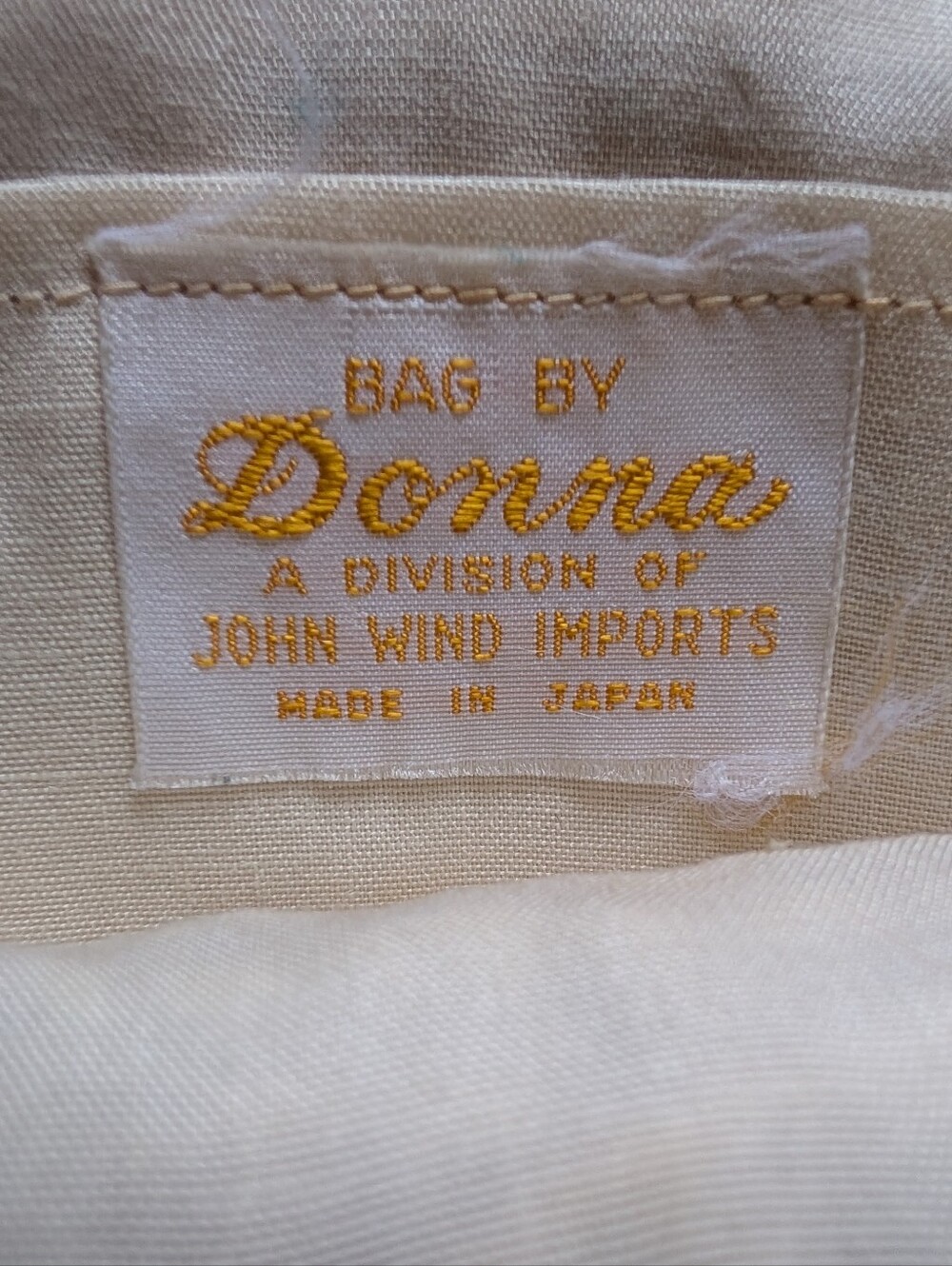 Vintage Bag By Donna Cream Beaded Handbag with Gold Chain - Picture 3 of 8